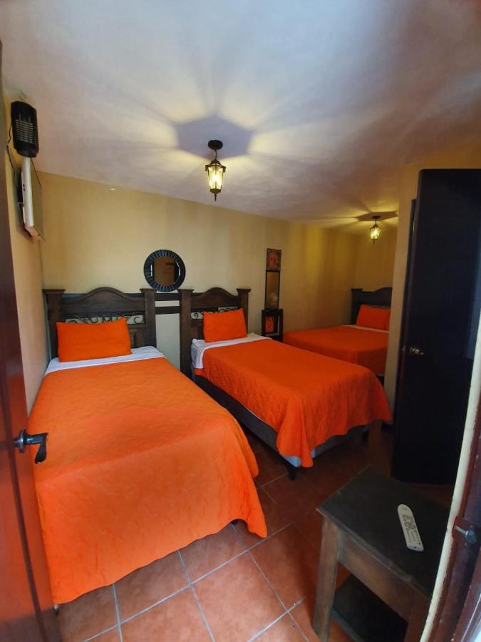 Hotel San Judas Tadeo Garden Antigua Exteriör bild