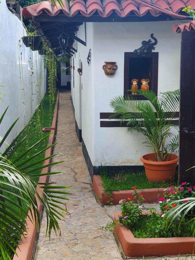 Hotel San Judas Tadeo Garden Antigua Exteriör bild
