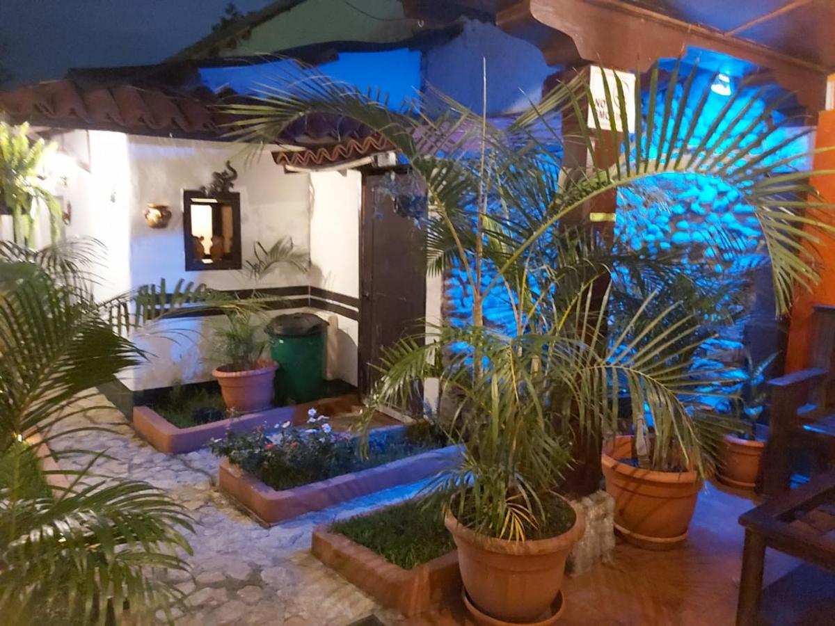 Hotel San Judas Tadeo Garden Antigua Exteriör bild